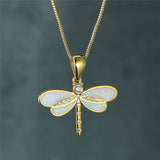 Arany szitakötő nyaklánc opállal